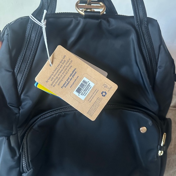 Pacsafe Black Modern Backpack with Durable Design - Picture 3 of 11